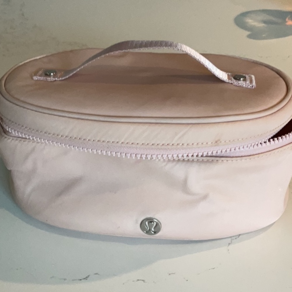 Lululemon Athletica Blush Cosmetic Case